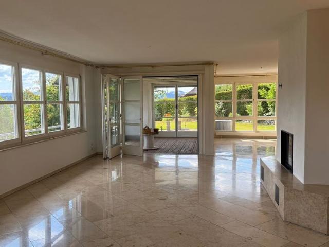 6.5 Zimmer, 220 m²