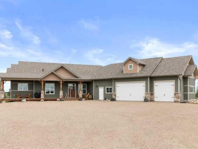 6 7228 Township Road 110, Rural Cypress County, AB, T0K 1Z0 house for sale | Listing ID A2329 | Royal LePage