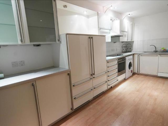6 7 Sidney Grove, London, EC1V 7LP, United Kingdom | 5 bed house for rent #122632445 | Rentberry