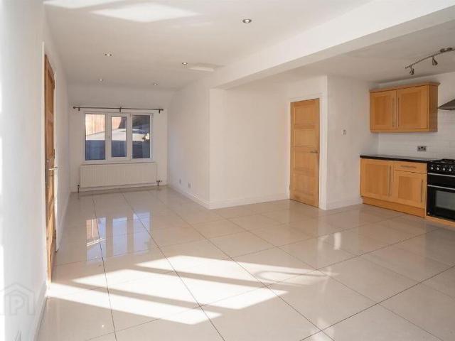 6C Old Quay Court, Cultra, Holywood, BT18 0HT