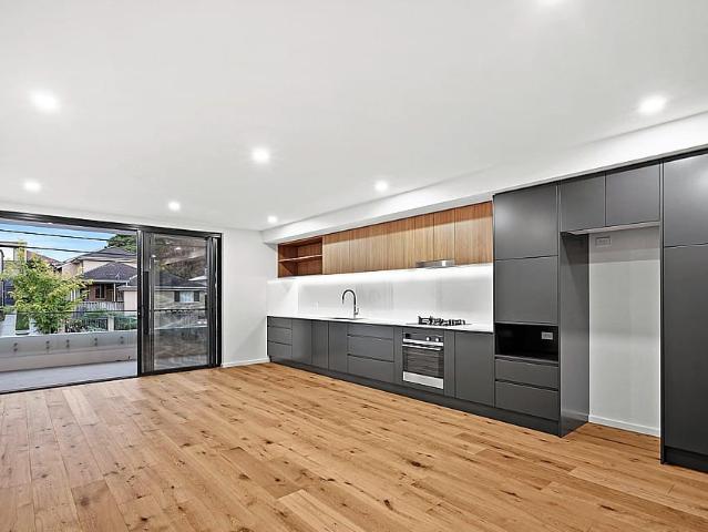 6A/46 Frederick Street, Point Frederick Apartment | Listed 17 September 2026