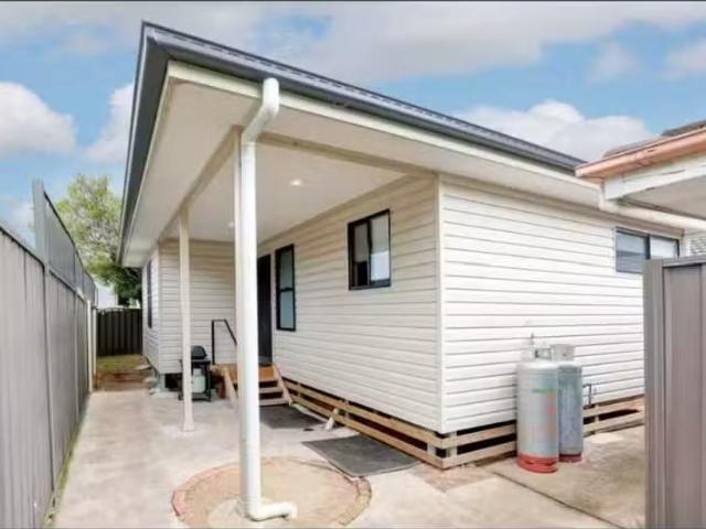 6A Trinity Drive, CAMBRIDGE GARDENS House for rent Listed by.