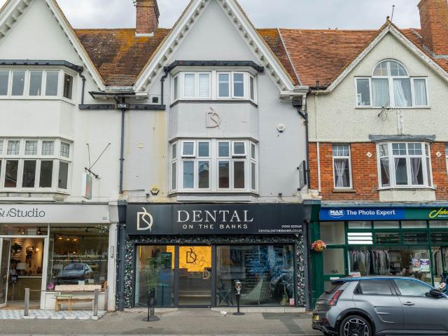 6A Westlands Drive, Poole BH13, 2 bed flat to rent, £1,200 pcm | PrimeLocation
