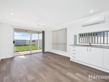6A Saffron Street, BARGARA, QLD 4670