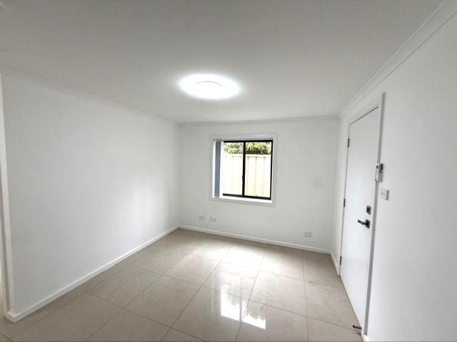 6B Belfield RoadBossley Park NSW 2176, Australia