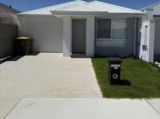 6B Gambier Grove, Eglinton, WA 6034