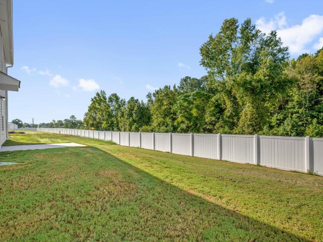 73 W Emily Gardens Drive