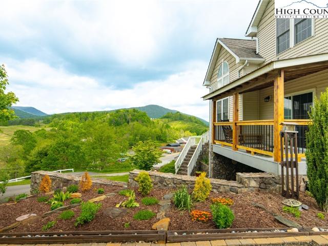 73 Walter Ridge Road