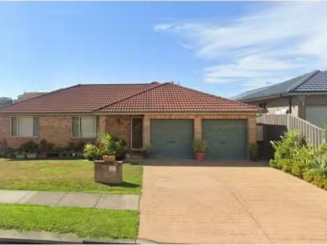73 Walker Street, Quakers Hill House for rent Listed by Rosa.