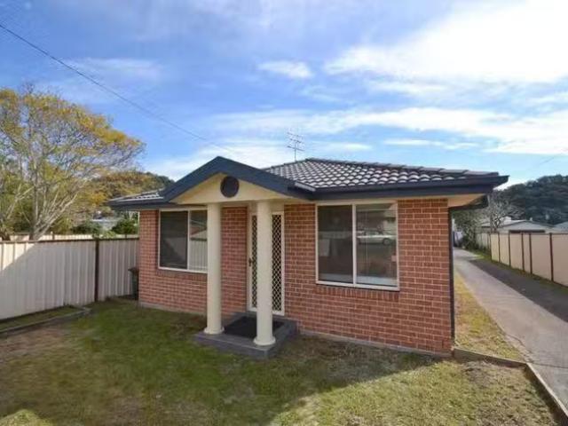 73 Waterview Street, Woy Woy, NSW 2256