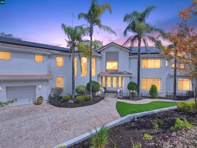 73 Blackhawk Club Ct