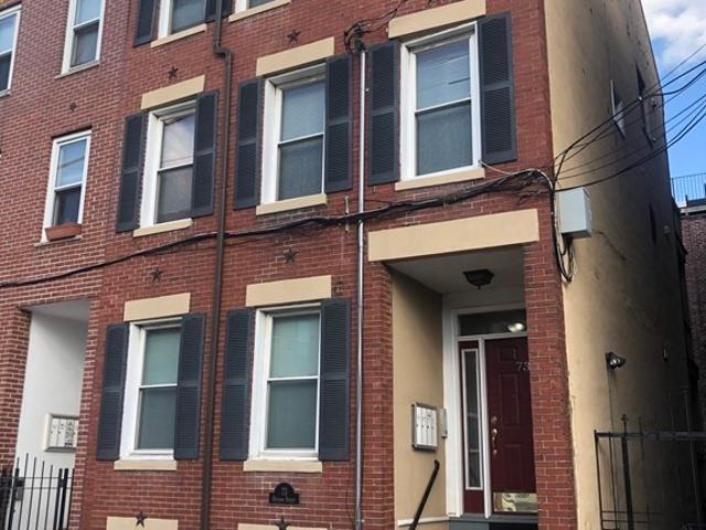 73 Division St, 1 bed, 1 full bath