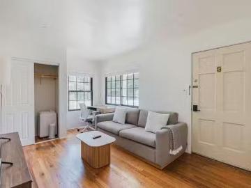73 East Hedding St, Civic Center 1 Bedroom 1 Bath