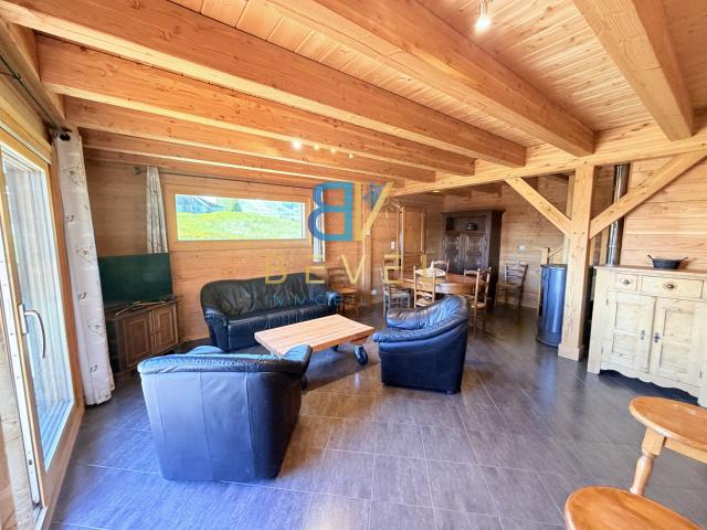 73 LA TOUSSUIRE Rare opportunité sur le secteur Chalet. 110m² Fontcouverte la Toussuire La Toussuire