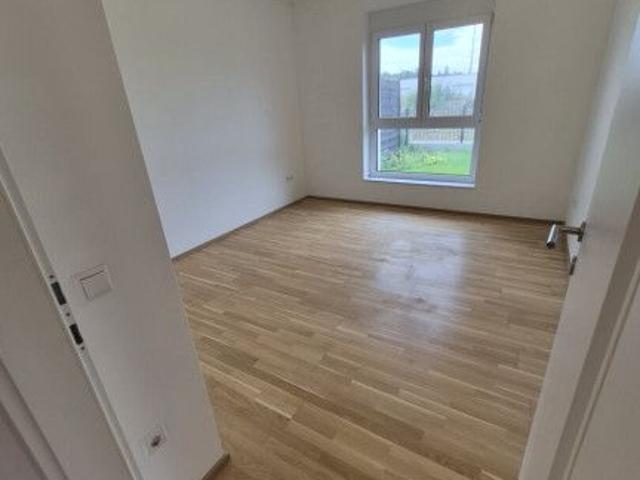 73 m² Wohntraum mit ca. 43 m² eigenem Garten und Terrasse