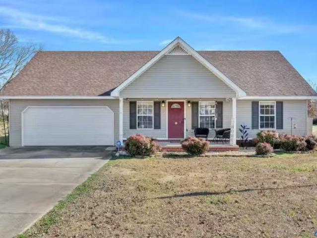 73 PARK ST, ROGERSVILLE, AL 35652