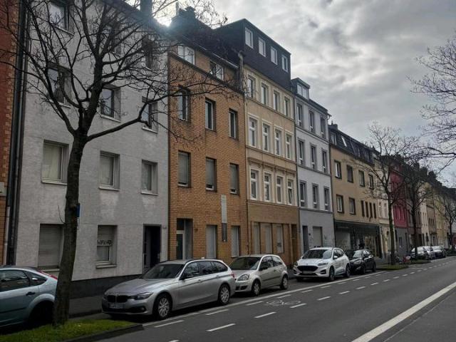 73 qm Eigentumswohnung in Köln Kalk 2 Zimmer DG Maisonette