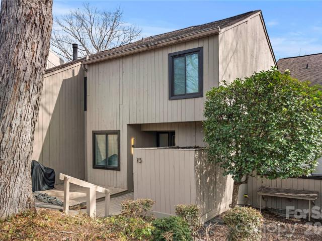 73 Ridgeport Road