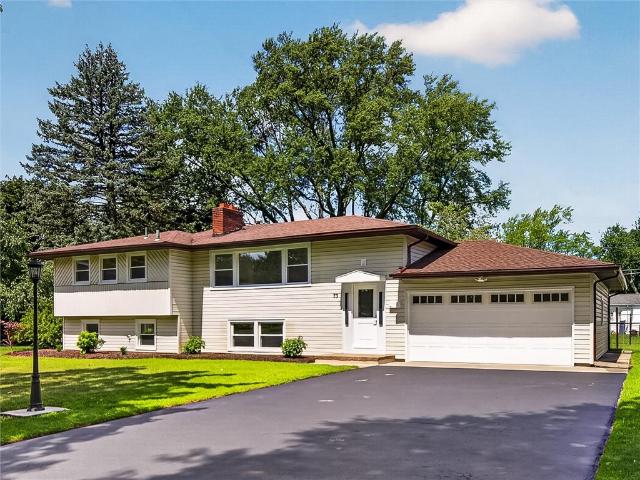 73 Sandcastle Drive
