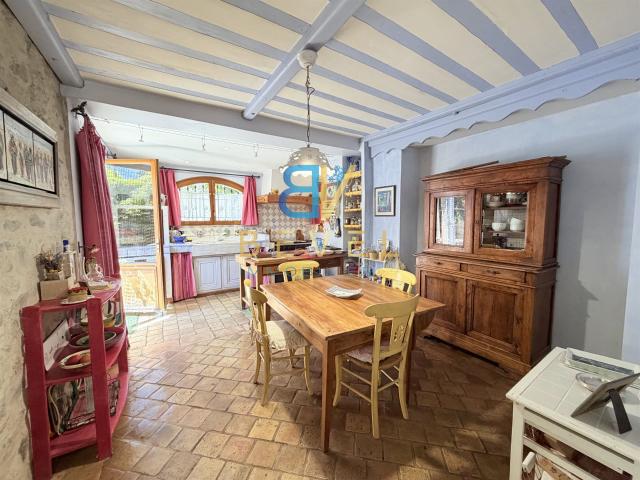 73 SAINT JEAN DE MAURIENNE CENTRE Sublime demeure de c. 632m² Saint Jean de Maurienne