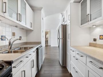 7004 BLVD EAST, 9MR, Guttenberg, NJ