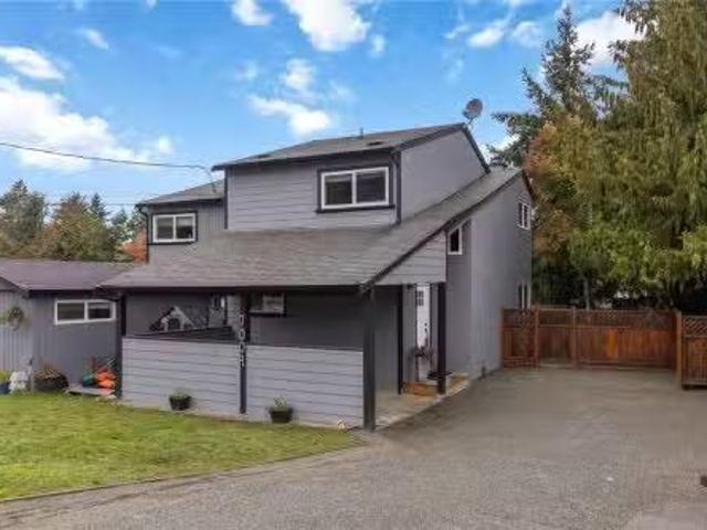 7004 Wallace Dr, Central Saanich, BC, V8M 1G1 house for sale.