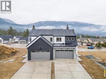 7005 Manning Place, Vernon, BC, V1B 0B6 house for sale | Listing ID 10375 | Royal LePage