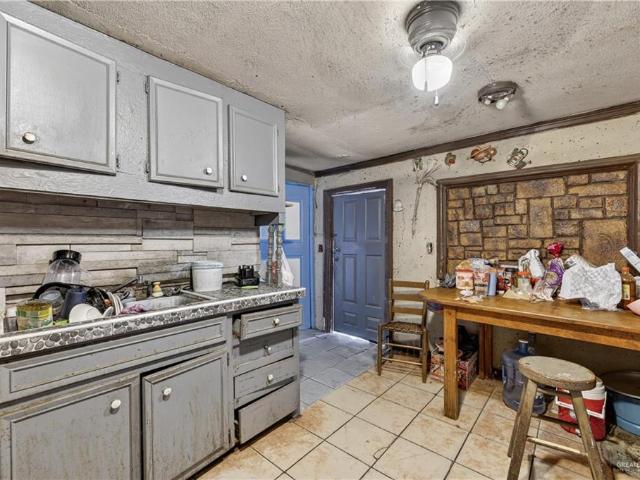 7005 Jewel Drive