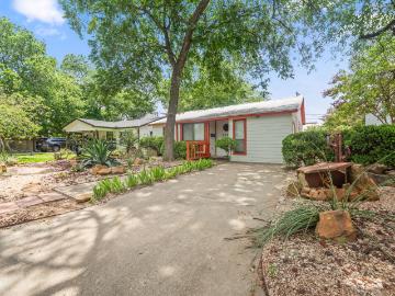 7005 Saint Johns Cir