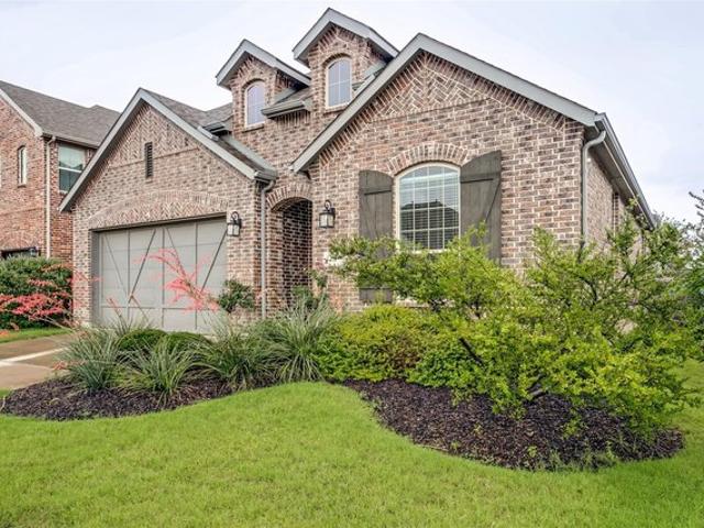 7008 Tree Stand Pt, Little Elm, TX 76227