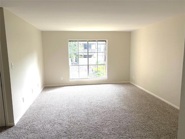7000 Creswell Road # 215
