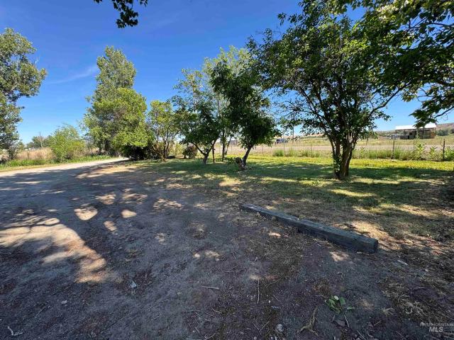 7002 W. Hwy 52