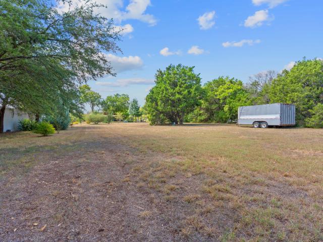 700 Corral Ln, Austin, TX 78745 | MLS #3877
