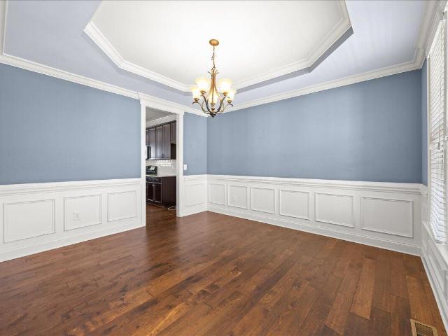 700 Crimson Oak Lane