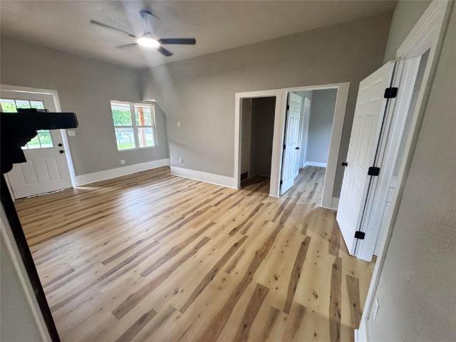 700 Avenue H