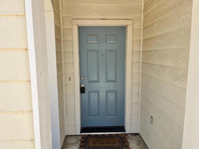700 Gardenia Place