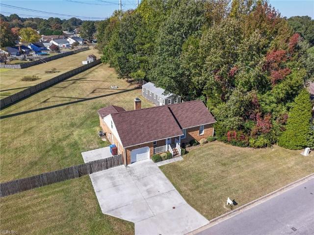 700 Gladesdale DR