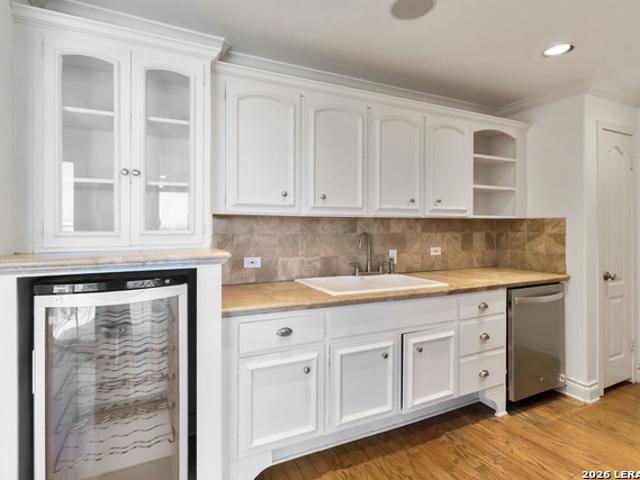 700 E Hildebrand, Unit 703