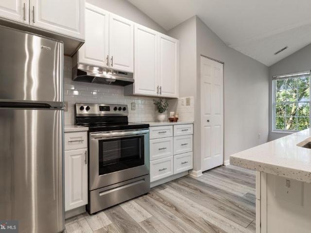 700 Orchard Overlook # 302