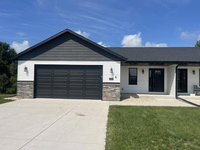 700 N Main St Unit 1, Fall River, WI 53932