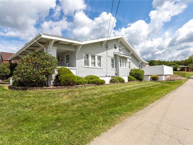700 N Main St