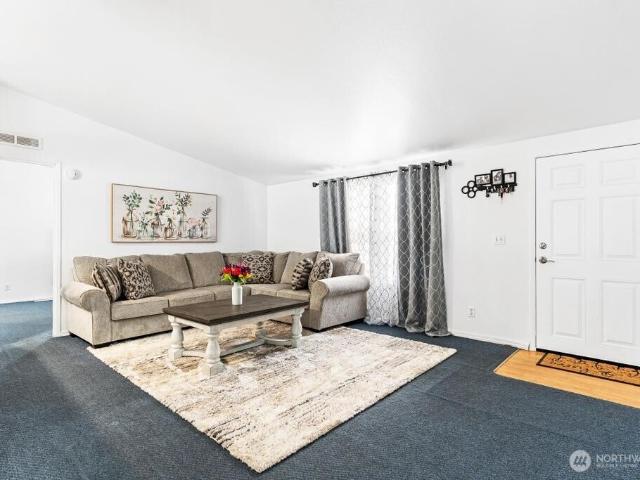 700 N Reed # 14
