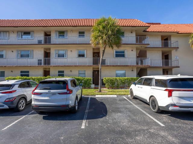 700 SE 6th Ave, Unit 107, Deerfield Beach, FL 33441 | MLS #B26046