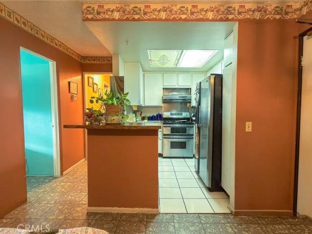 700 W 3rd St, Unit 314, Santa Ana, CA 92701 | MLS #PW26044