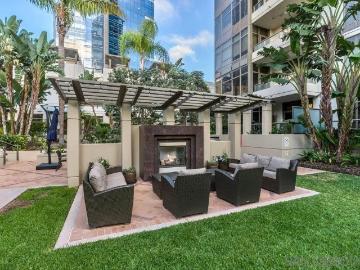 700 W E St, Unit 2404, San Diego, CA 92101 | MLS #260013