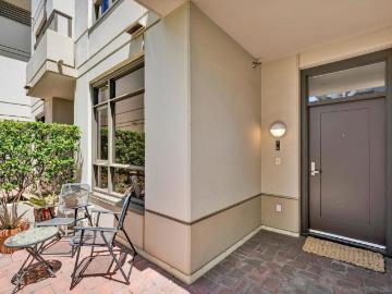 700 W E St 518