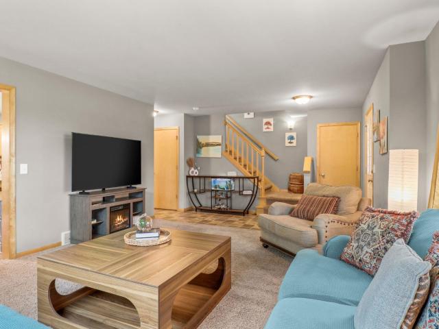 7015 Reston Heights Drive