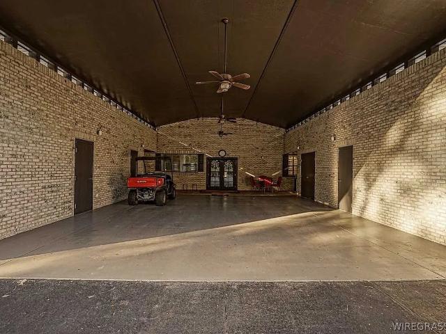 7016 JD Williamson Road