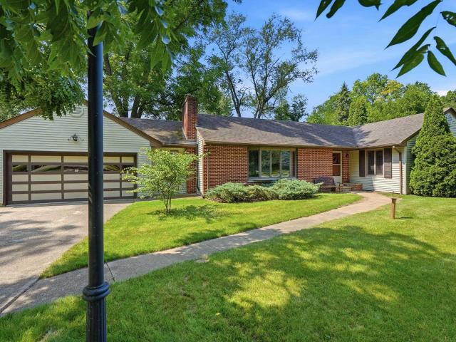 7017 Woodhue Lane
