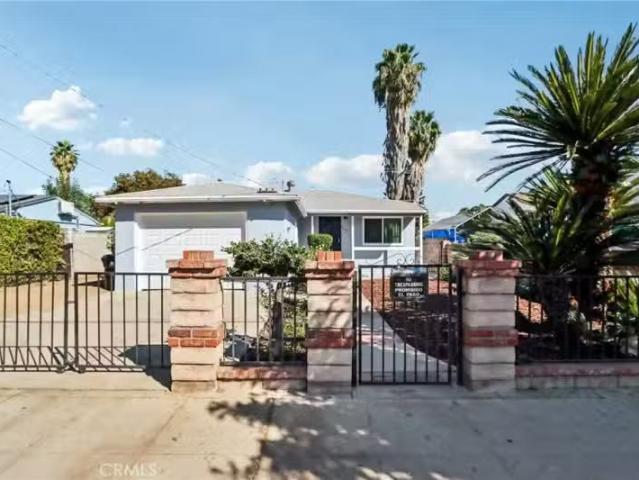 7010 MILWOOD AVE, CANOGA PARK, CA 91303